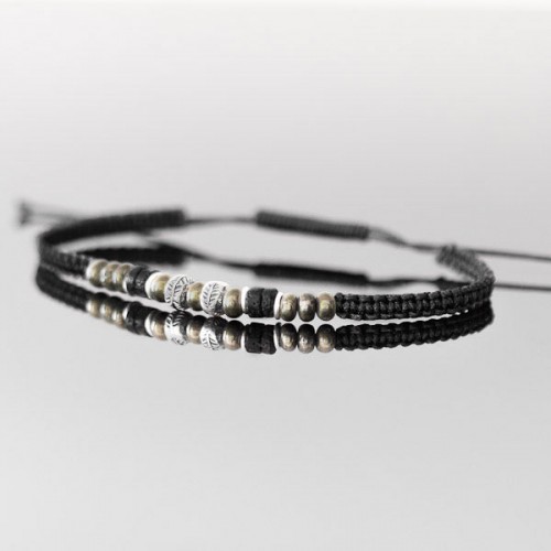 Bracelet fin homme : un bracelet corde homme avec lien tressé et